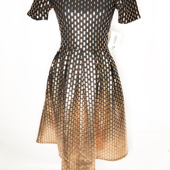 NWT Elegant Lularoe Amelia - Picture 2 of 5